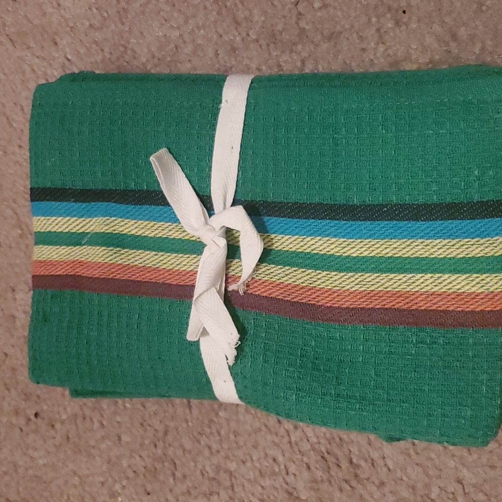 Bed bath beyond three pack of multi purpose towels  multi color